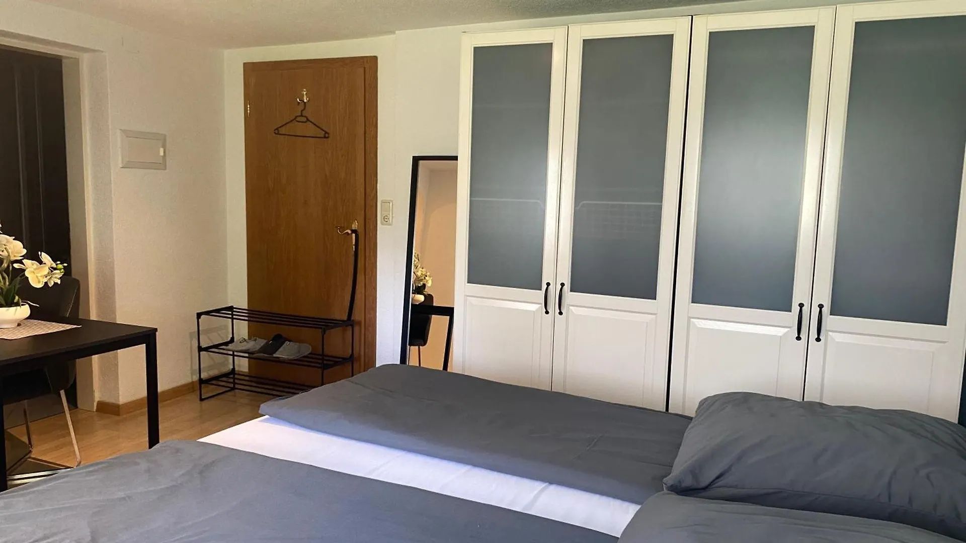 Apartment Charmante, Ruhige Wohnung In Innsbruck Austria