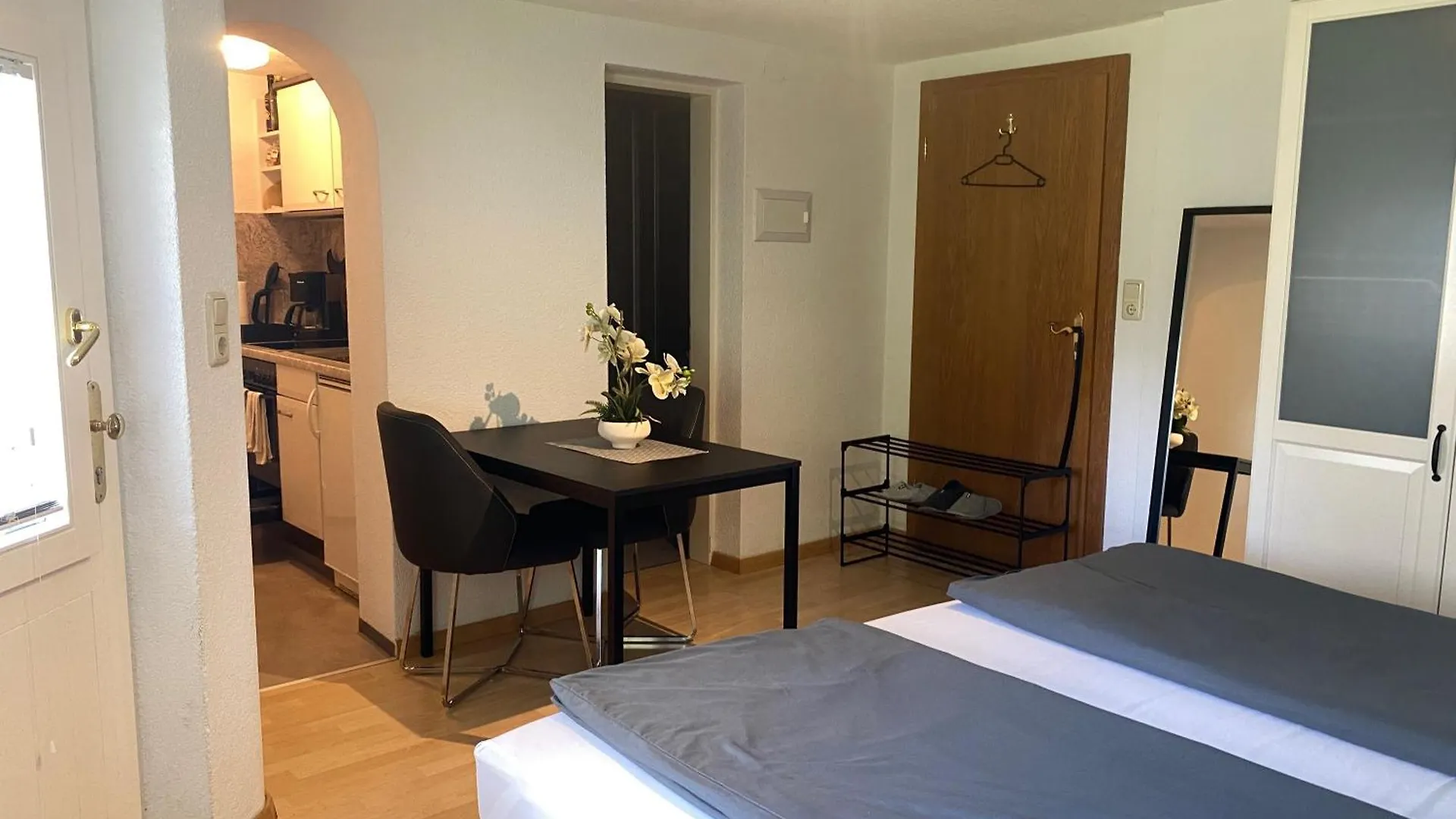 Charmante, Ruhige Wohnung In Innsbruck