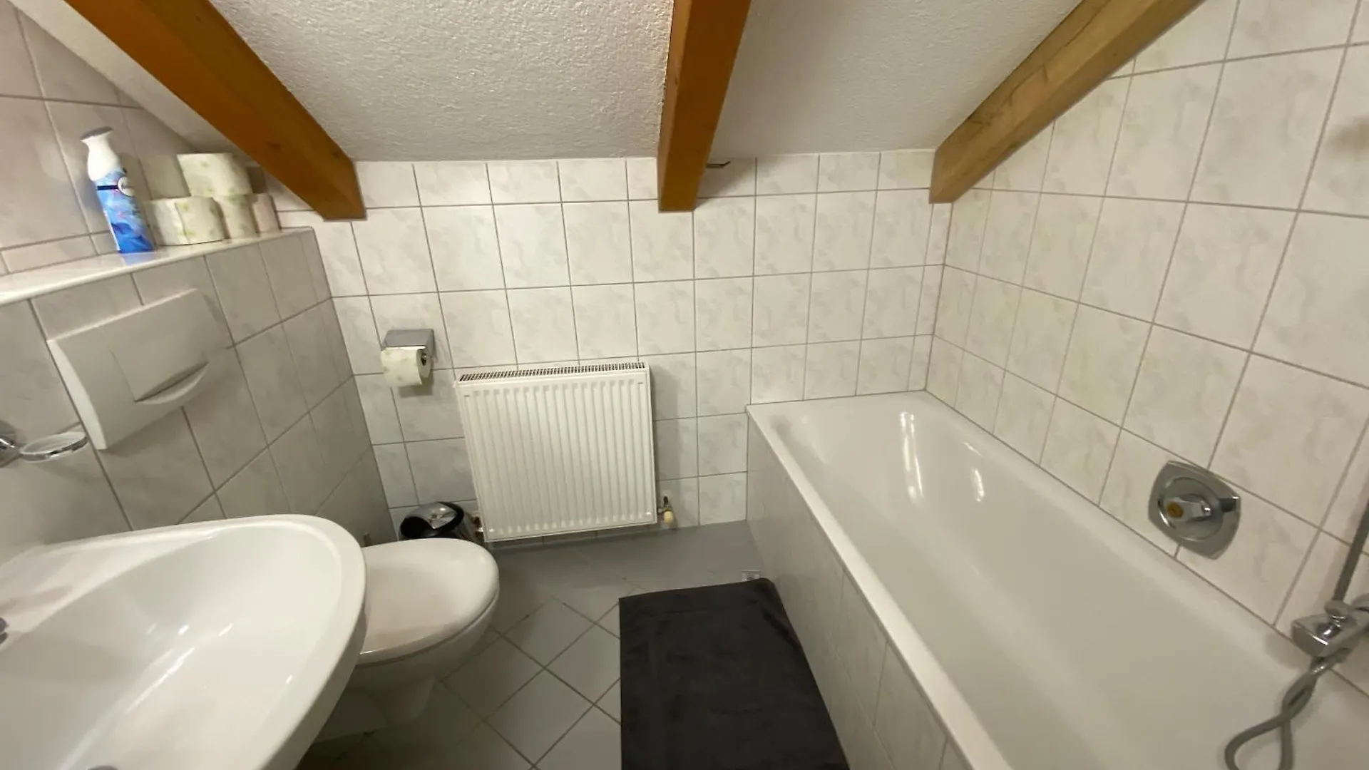 Charmante, Ruhige Wohnung In Innsbruck